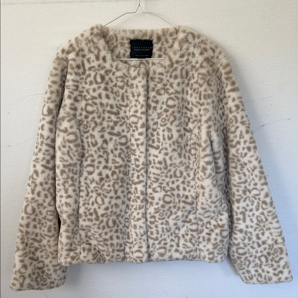 Sanctuary Faux Fur Leopard-Print Teddy Jacket in Cream and Taupe